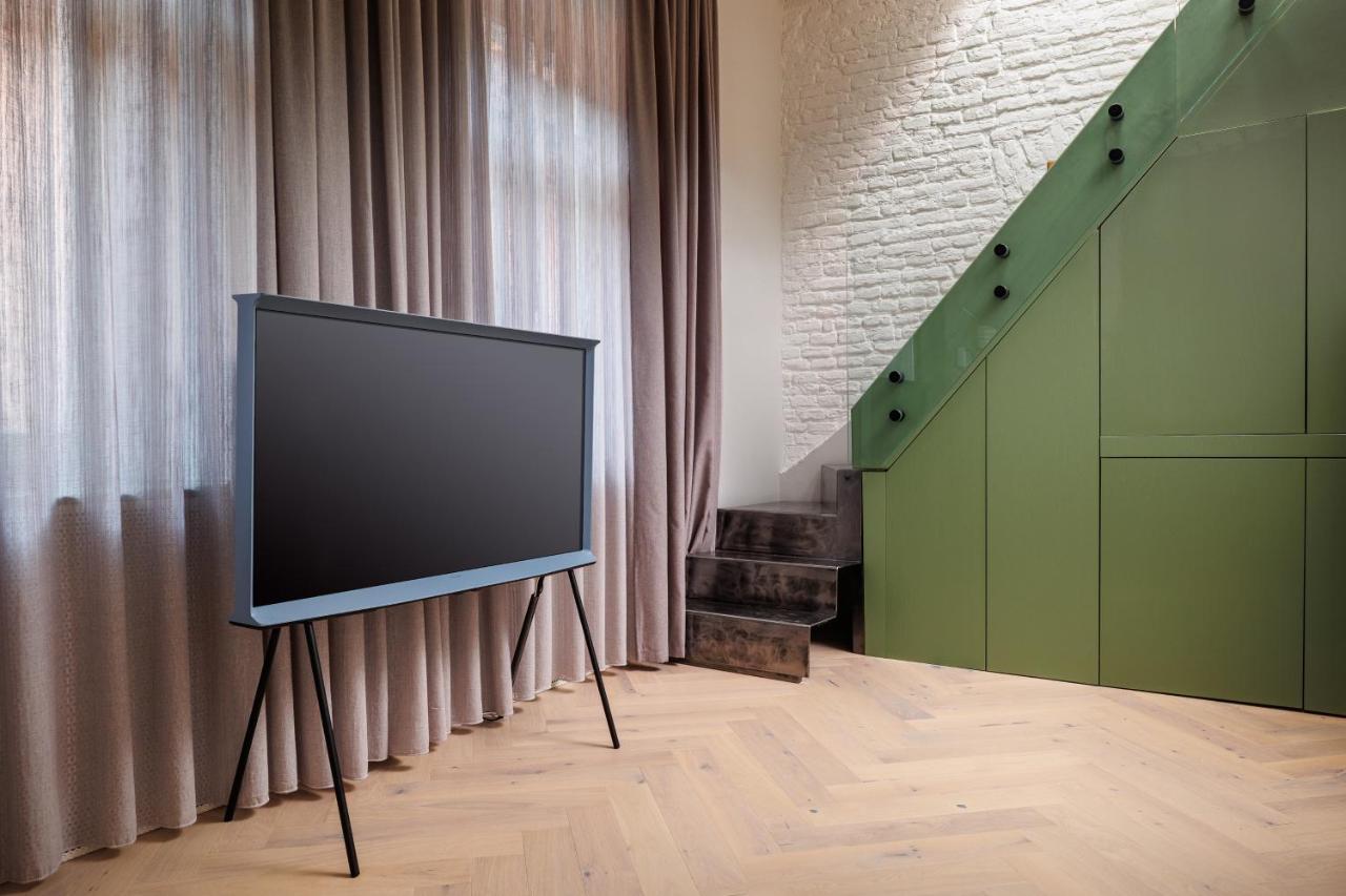 Aries' Collection Luxury Suites Брашов Экстерьер фото